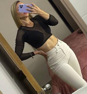 635834283: Chica busca chico en Mallorca