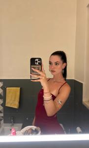 613975447: Chica busca chico en Alicante