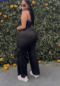 642817909: Chica busca chico en Pontevedra