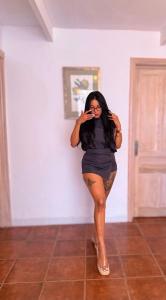 663073774: Chica busca chico en Tenerife
