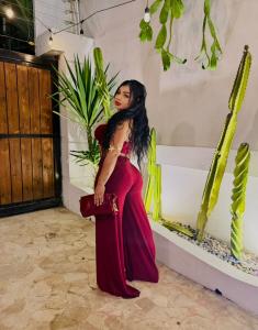 604297504: Chica busca chico en Granada