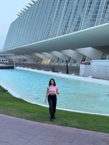 623741076: Chica busca chico en Barcelona