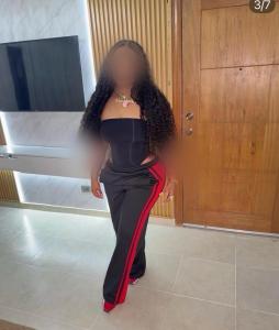 613750012: Chica busca chico en Orense