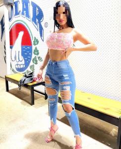 647174304: Chica busca chico en Madrid