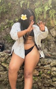 610444331: Chica busca chico en Las Palmas