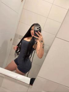 670866850: Chica busca chico en Barcelona