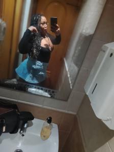631990193: Chica busca chico en Alicante