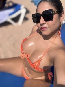 632958334: Chica busca chico en Gerona
