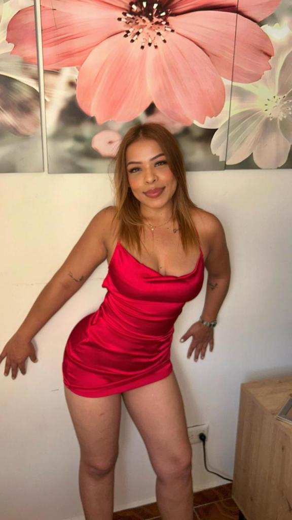 Chica busca chico en Valencia: Chica busca chico
