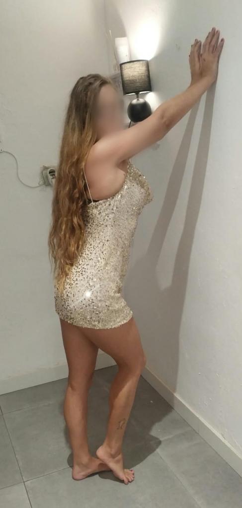 Chica busca chico en Granada: 