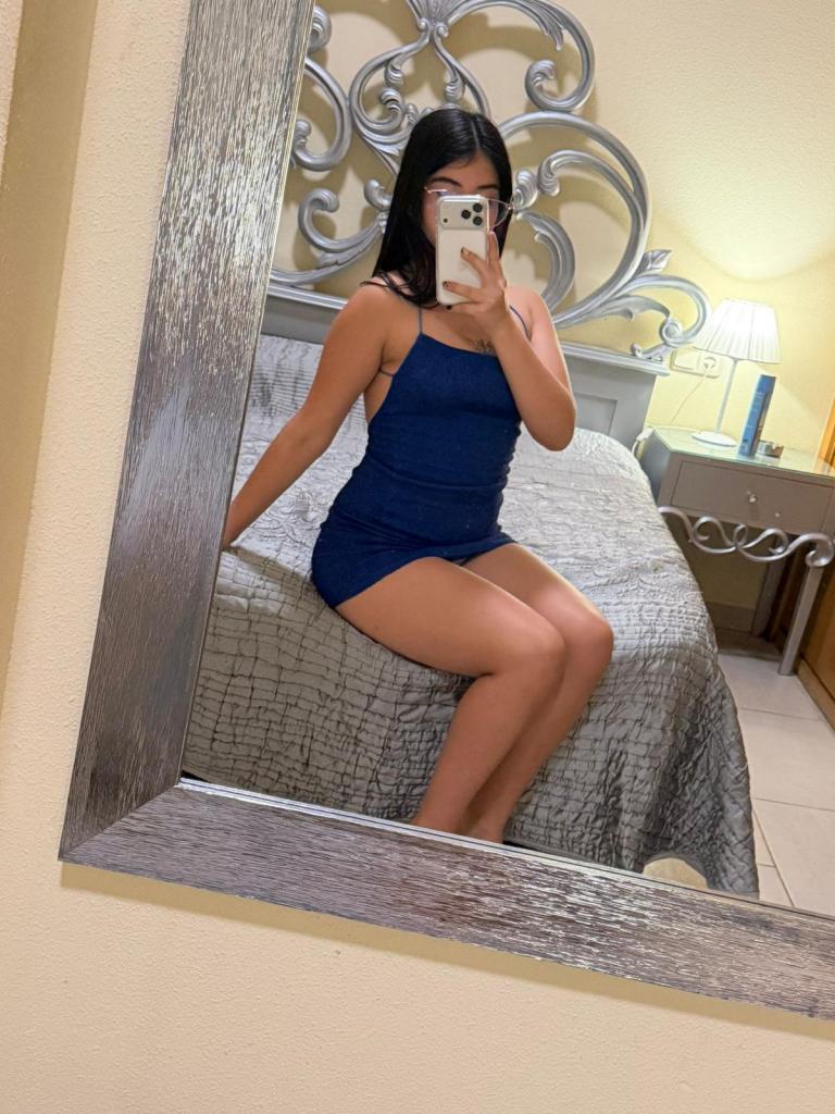 Chica busca chico en Almería: 