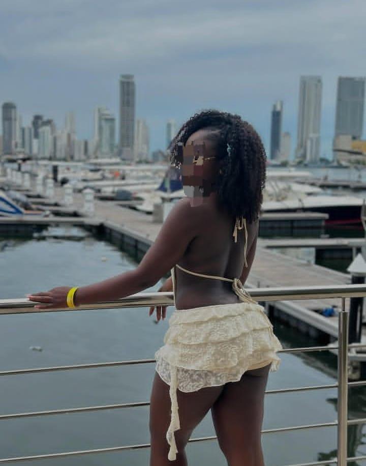 Chica busca chico en Barcelona: 