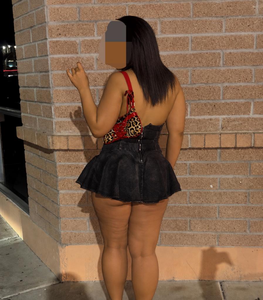 Chica busca chico en Orense: 