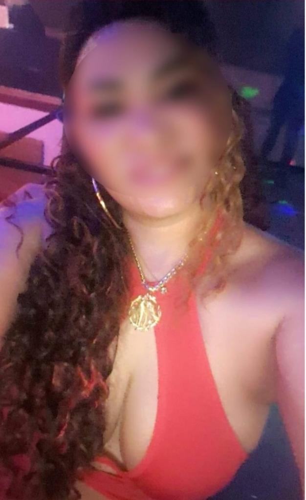 614754186: Chica busca chico en Barcelona