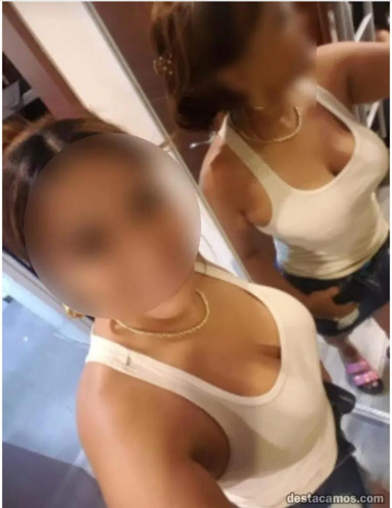 614754186: Chica busca chico en Barcelona