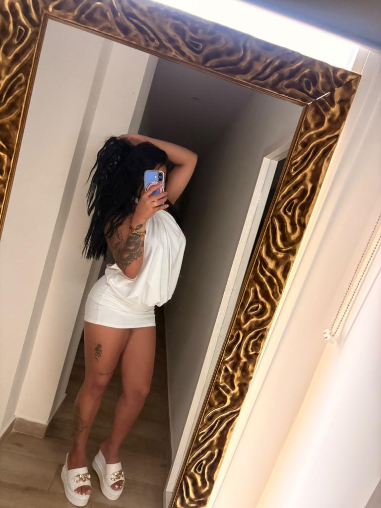 632269731: Chica busca chico en Málaga