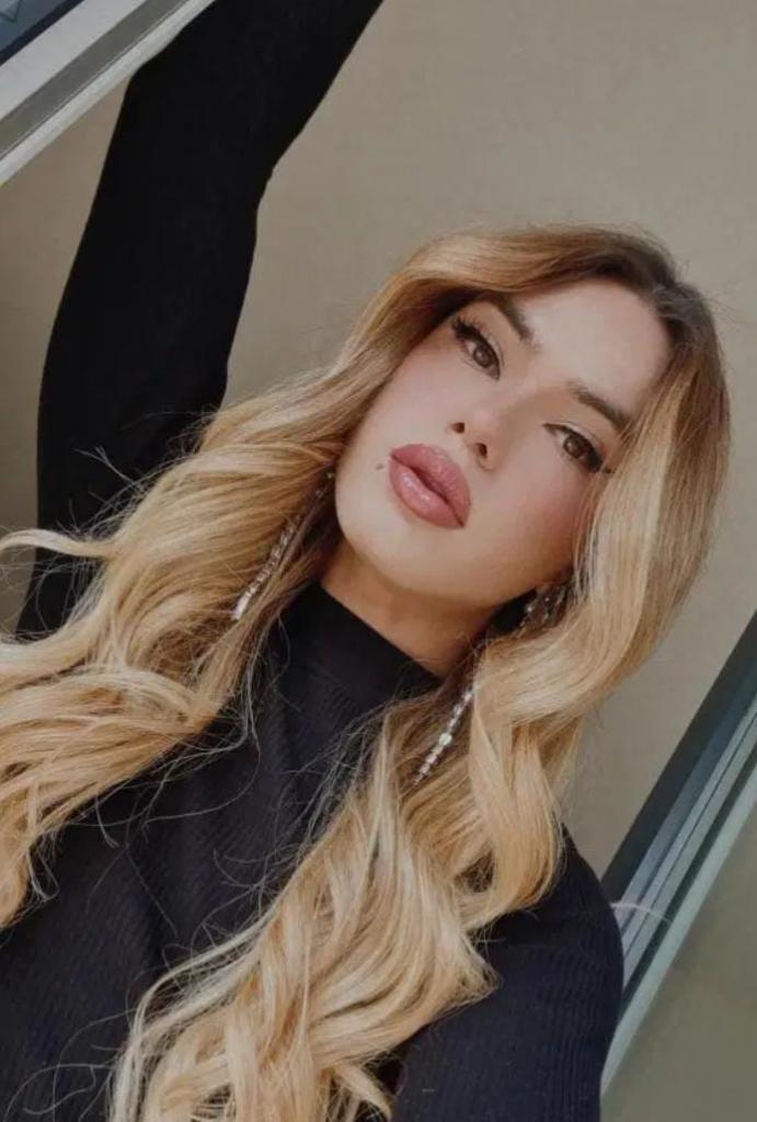634380138: Chica busca chico en León