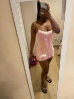 685153937: Chica busca chico en Sevilla