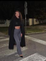 643572481: Chica busca chico en Madrid