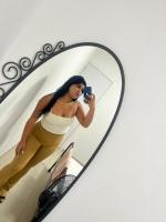 617964068: Chica busca chico en Barcelona