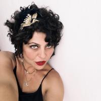 613028887: Chica busca chico en Sevilla