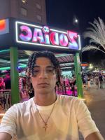 603745113: Chico busca chica en Alicante