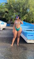 642817909: Chica busca chico en Pontevedra