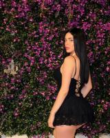 661121893: Chica busca chico en Sevilla