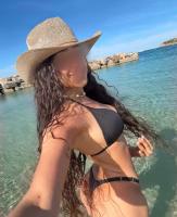 613276998: Chica busca chico en Madrid