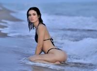 613975447: Chica busca chico en Alicante