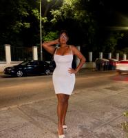 611253298: Chica busca chico en Gerona