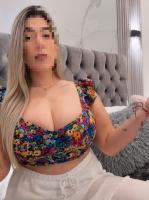 672594166: Chica busca chico en Madrid