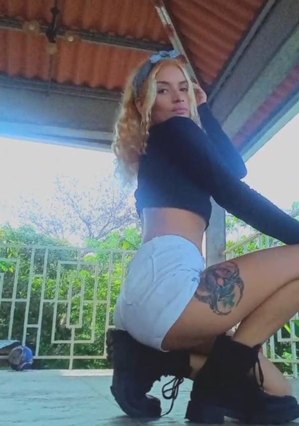Chica busca chico en La Coruña: 