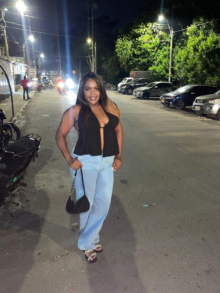 Chica busca chico en Barcelona: 