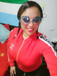 689739268: Chica busca chico en Zaragoza