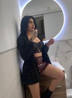 654659343: Chica busca chico en Madrid