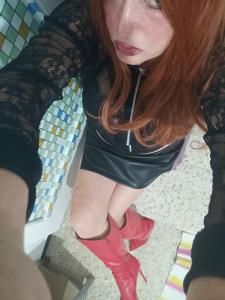 Chica busca chico en Tenerife: 