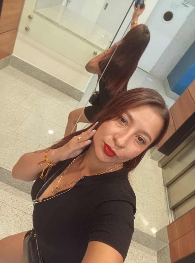673197515: Chica busca chico en Almería