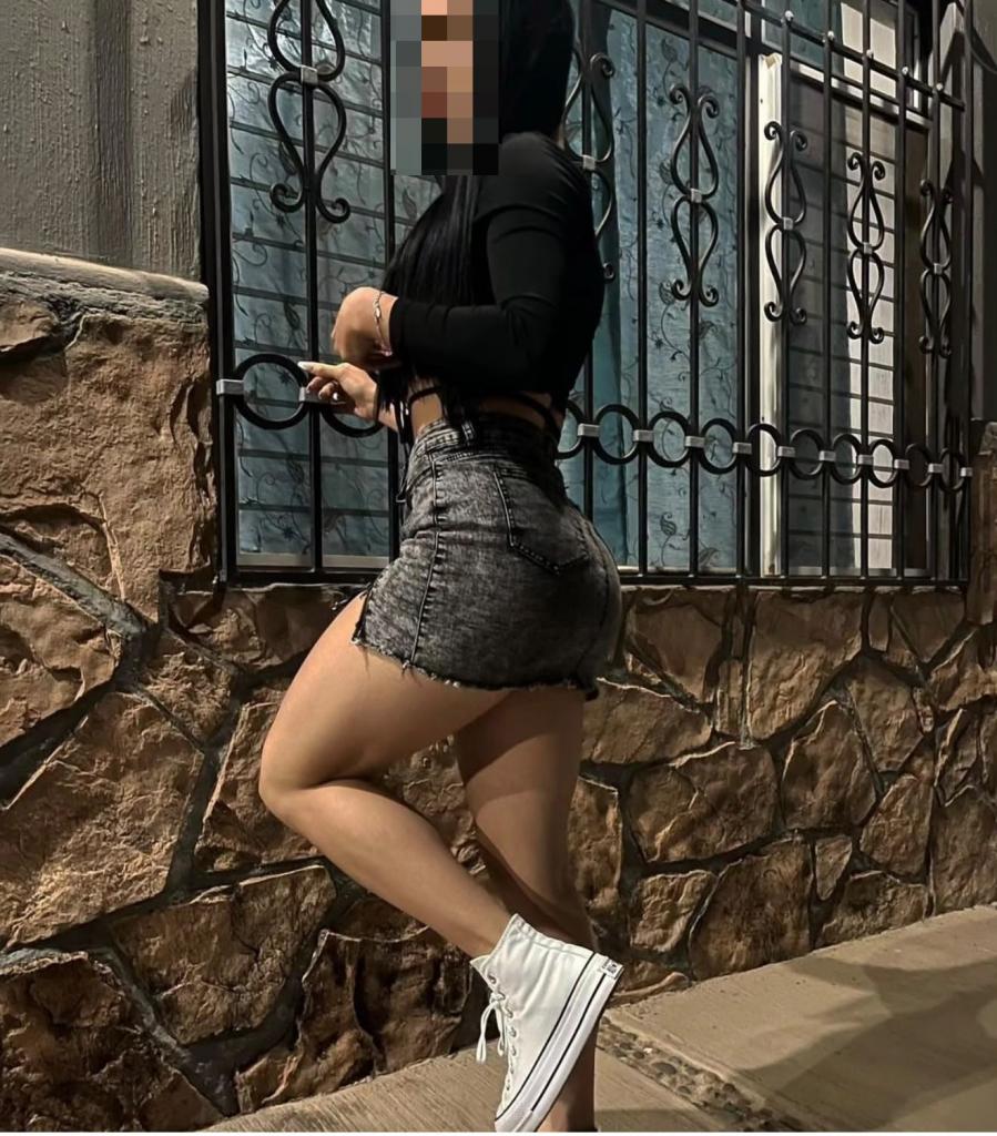 690823059: Chica busca chico en Lugo