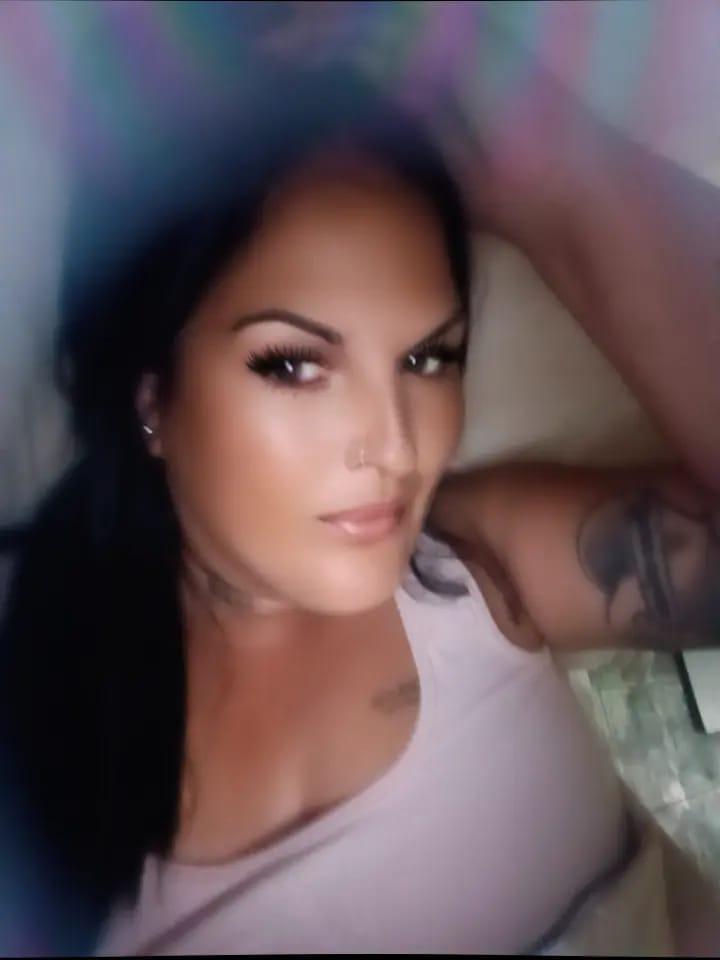 Chica busca chico en Sevilla: 