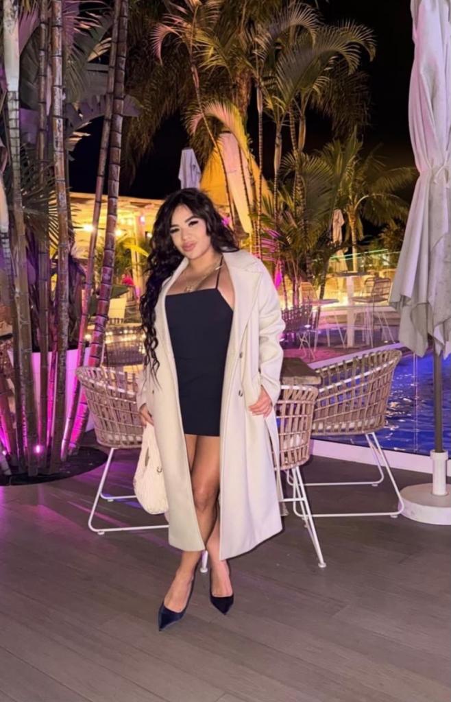 Chica busca chico en Tenerife: 