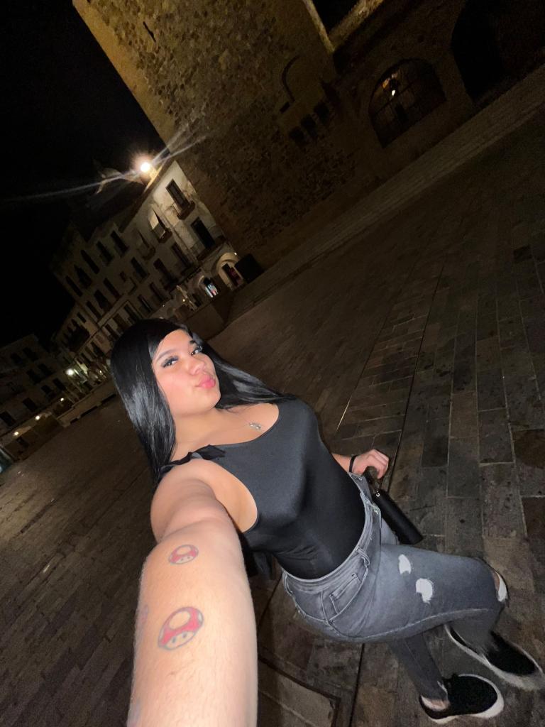 643620978: Chica busca chico en Cáceres