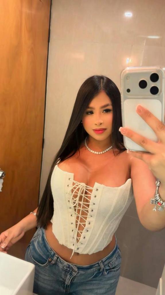 664288718: Chica busca chico en Málaga
