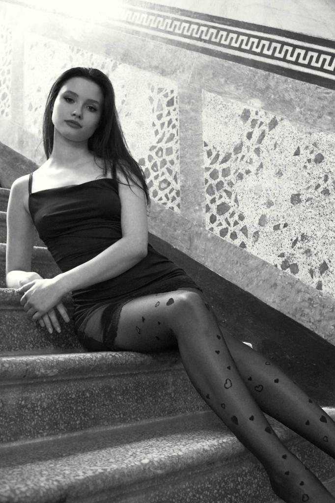 664201920: Chica busca chico en Barcelona