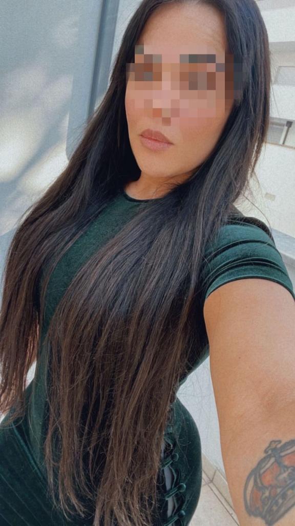 634305878: Chica busca chico en Lugo