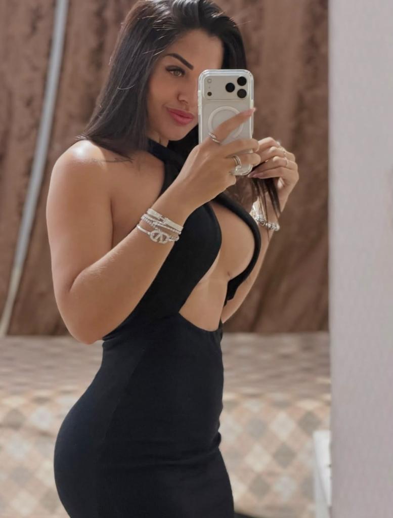 602177447: Chica busca chico en Cádiz