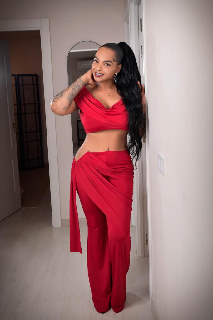 643819794: Chica busca chico en Zaragoza