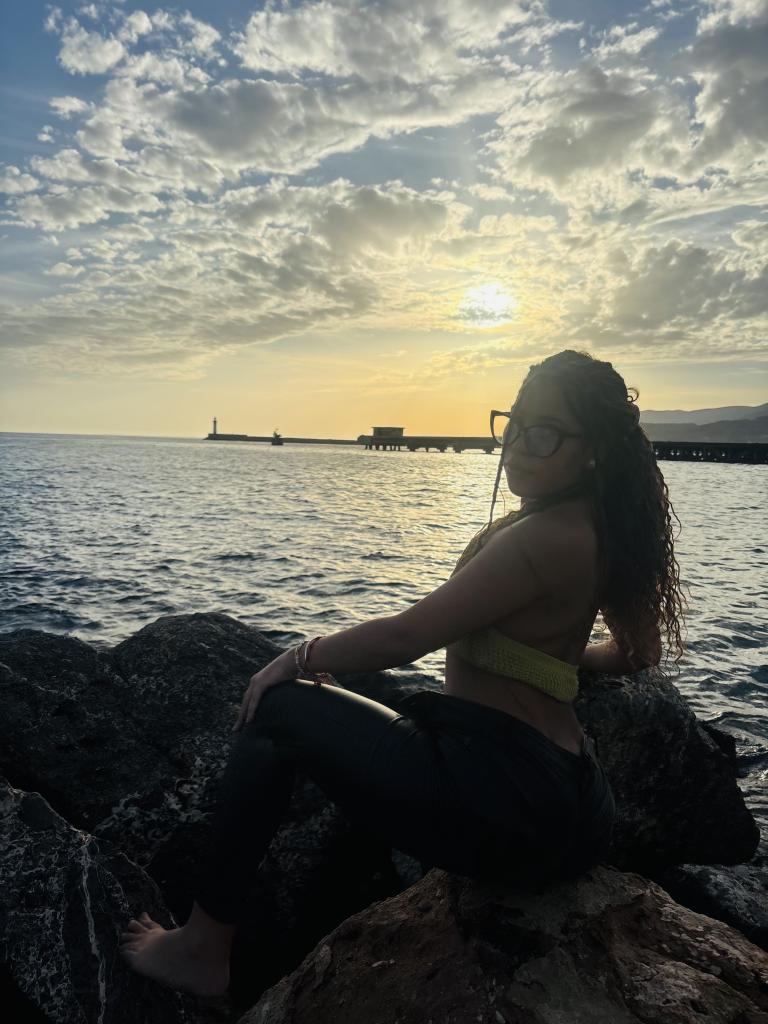663186676: Chica busca chico en Almería