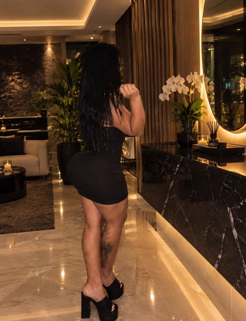 624160498: Chica busca chico en Madrid