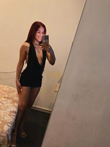 615508454: Chica busca chico en Barcelona